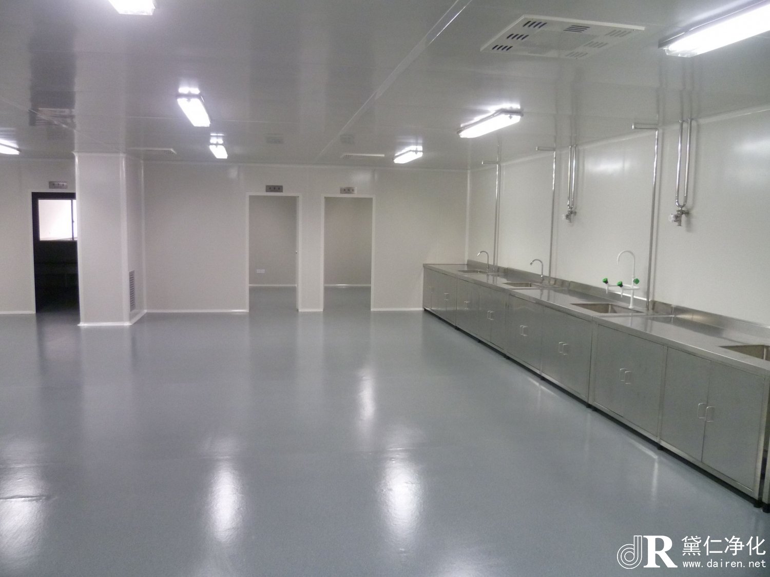 無塵車間里的高效過濾器多久換一次?