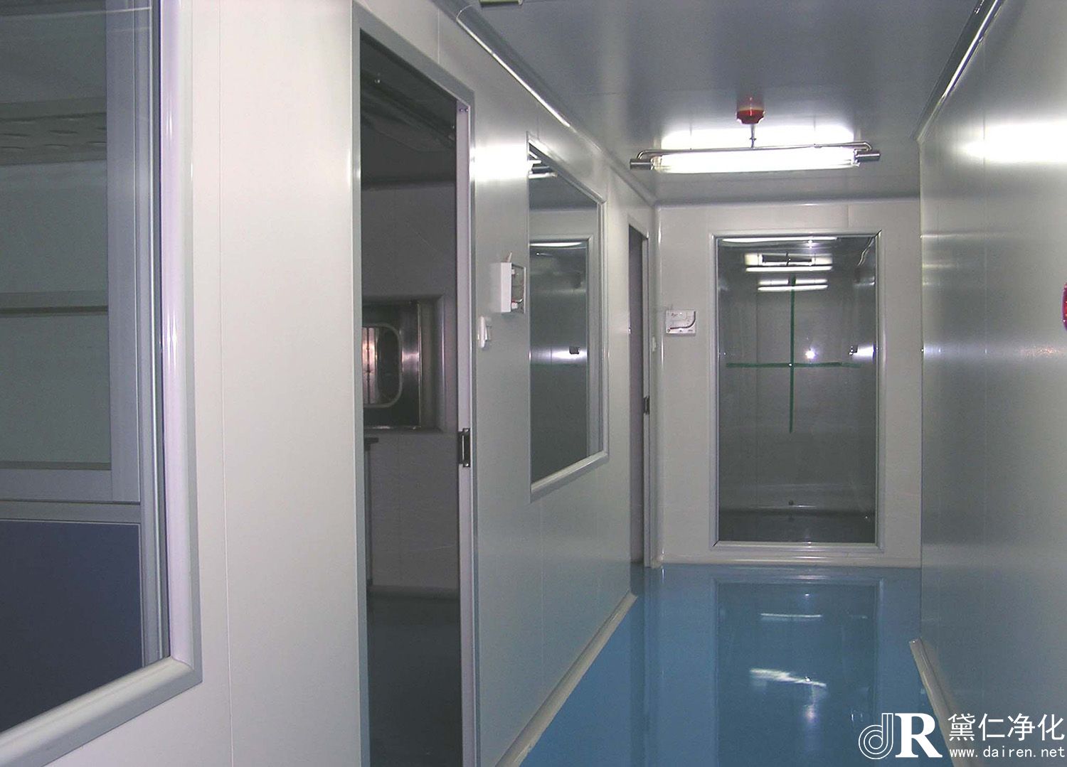 無(wú)塵車(chē)間裝修施工要求有哪些?(圖2) 無(wú)塵車(chē)間裝修施工要求有哪些?(圖2)